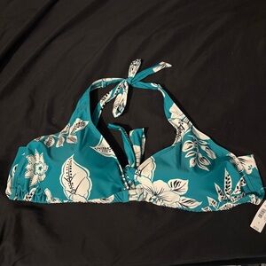 Torrid floral halter wire free bikini top
